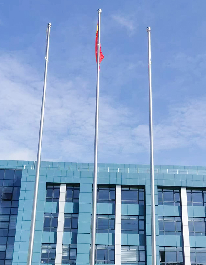 Vlajkový stožár z nerezové oceli Vlajkový stožár z nerezové oceli
